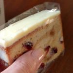 【スタバフード】アップル＆ベリーパウンドケーキの感想・カロリー・糖質