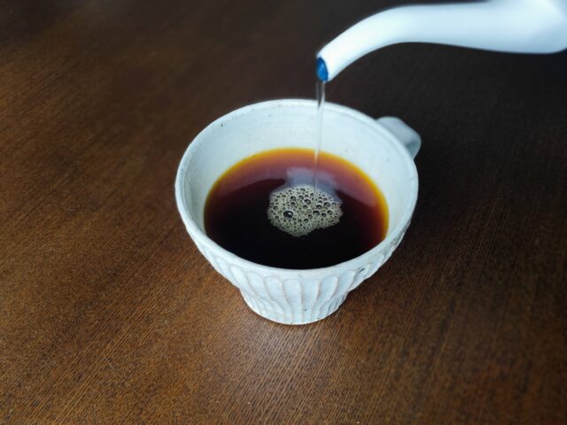 浅煎りコーヒーの簡単な入れ方をバリスタが紹介