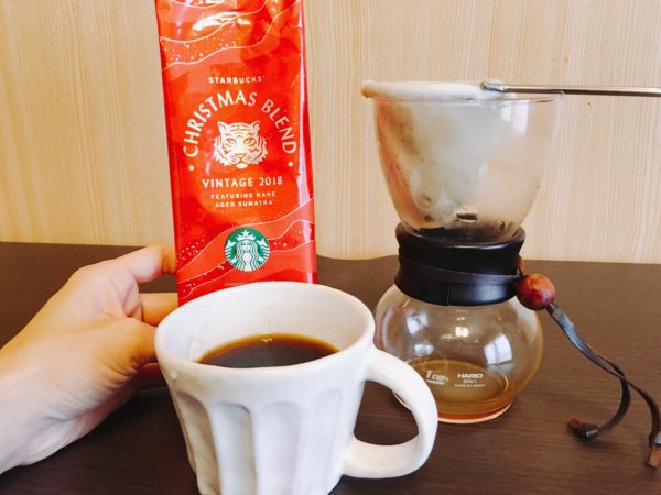スタバのコーヒー豆【クリスマスブレンド】の感想を正直にレビュー