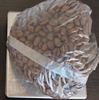 コーヒー豆をビニール袋に入れて保存（冷蔵庫、冷凍庫、常温）