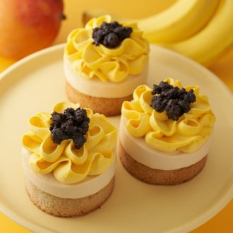 【スタバフード】マンゴー&バナナのフラワーケーキの感想・カロリー・糖質を紹介！