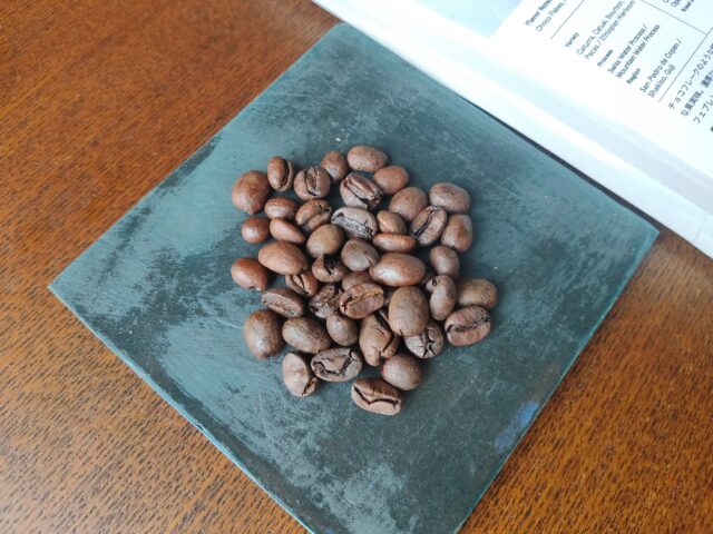 ポストコーヒーの豆「デカフェ チルブレンド」の感想を正直に述べる